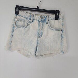 Garage Women's Denim Shorts Blue Size 0 distressed hem light wash